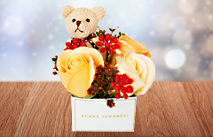 クマのぬいぐるみとオレンジのバラが可愛らしいソープフラワー電報「ソープフラワー　クマB」