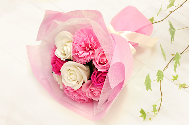 ソープフラワー　ピンク&ホワイト