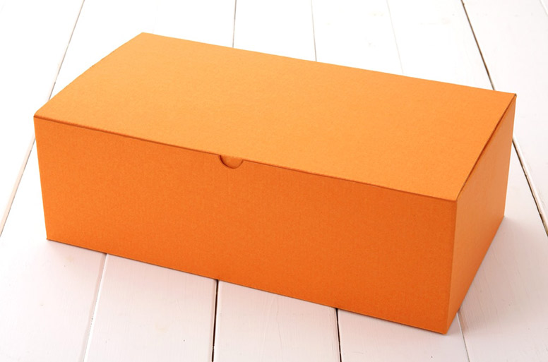「Bears」の電報の専用オレンジ箱の画像