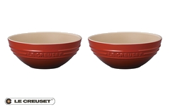 ル・クルーゼの人気商品と台紙がセットになったプレミアムギフト「マルチボール 15cm(2個入り)」
