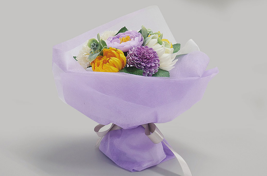 水替えの手間が不要で長く献花として利用できる弔電「仏花ソープフラワー　紫音」