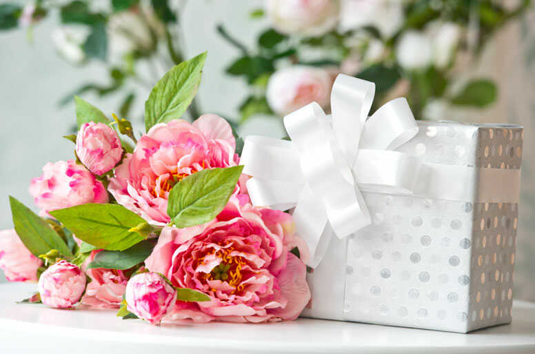 結婚式に贈る花の祝電にふさわしいメッセージ文例